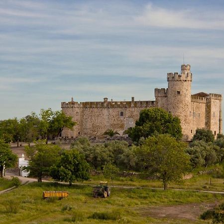 Casa Rural Castillo de Cáceres Exterior foto